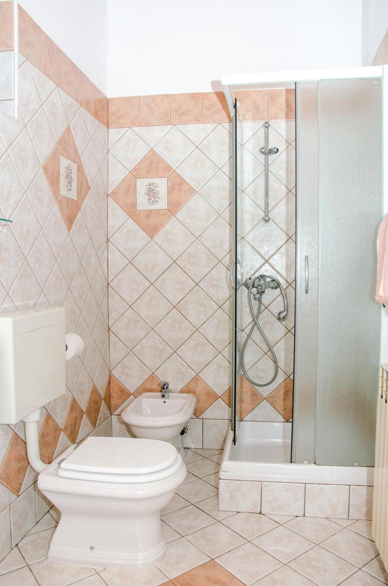 Guesthouse Ruza - Apartments Zengg Kültér fotó
