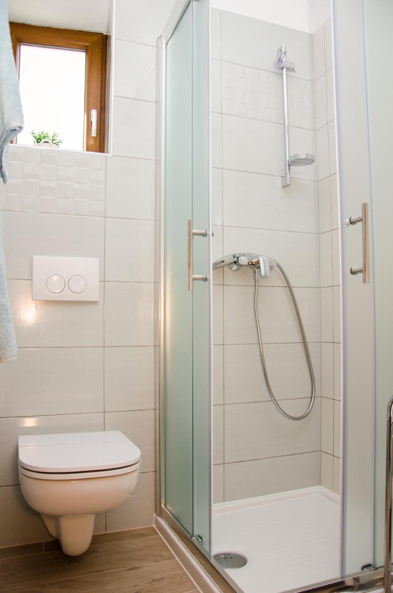 Guesthouse Ruza - Apartments Zengg Kültér fotó