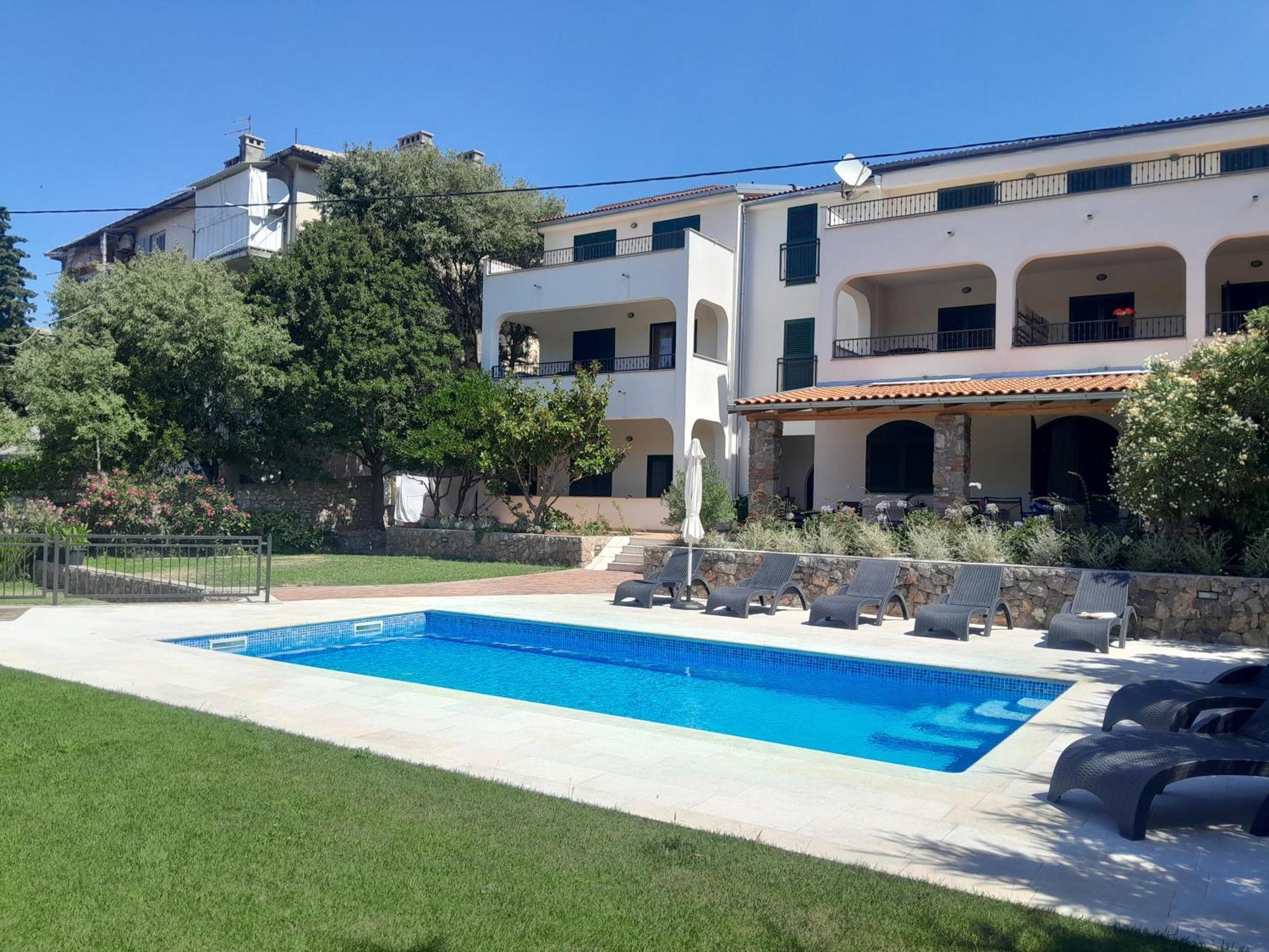 Guesthouse Ruza - Apartments Zengg Kültér fotó